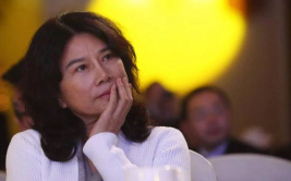 董明珠回应网友让自己退休,格力退休与否由我定，股民员工都不希望我退”